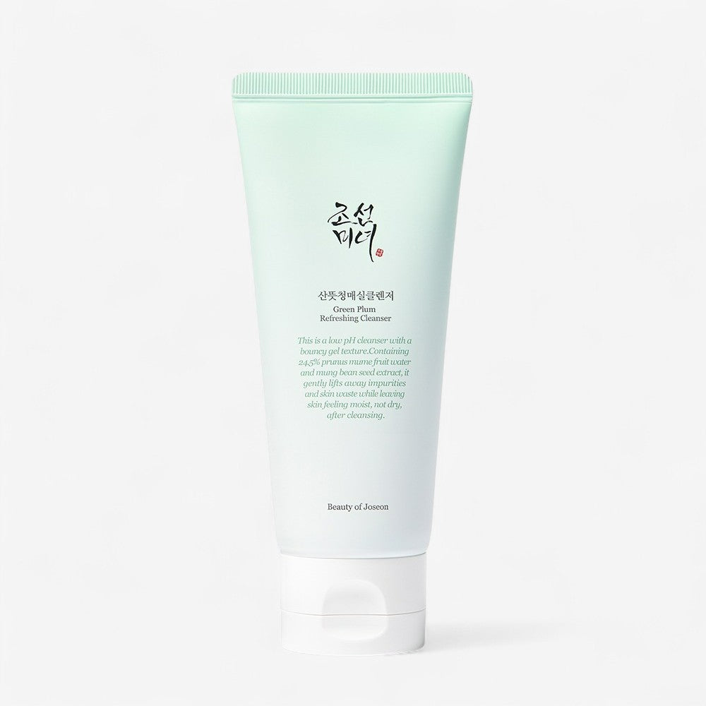 Green Plum Refreshing Cleanser (100ml)