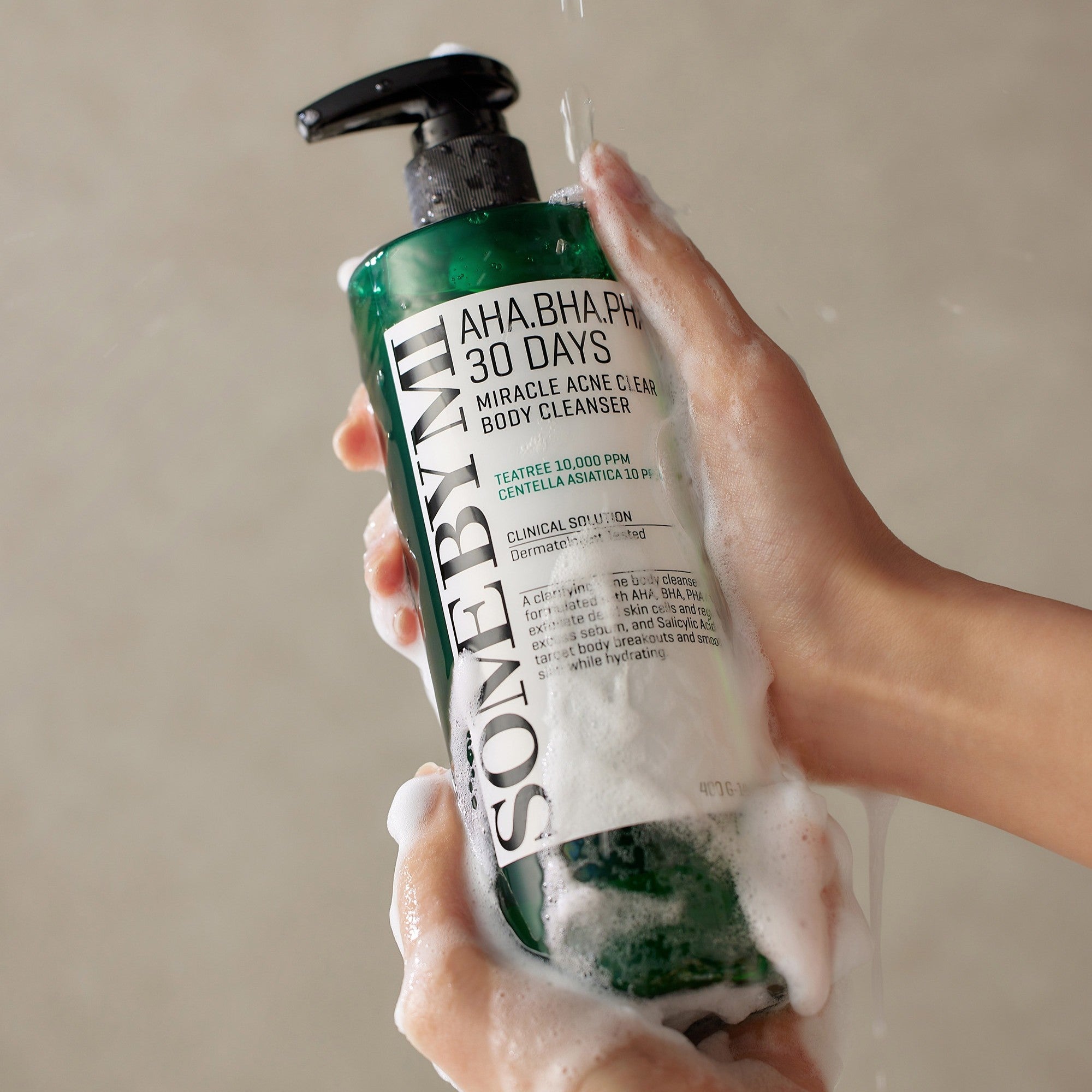 AHA, BHA, PHA 30 Days Miracle Acne Clear Body Cleanser (400g)