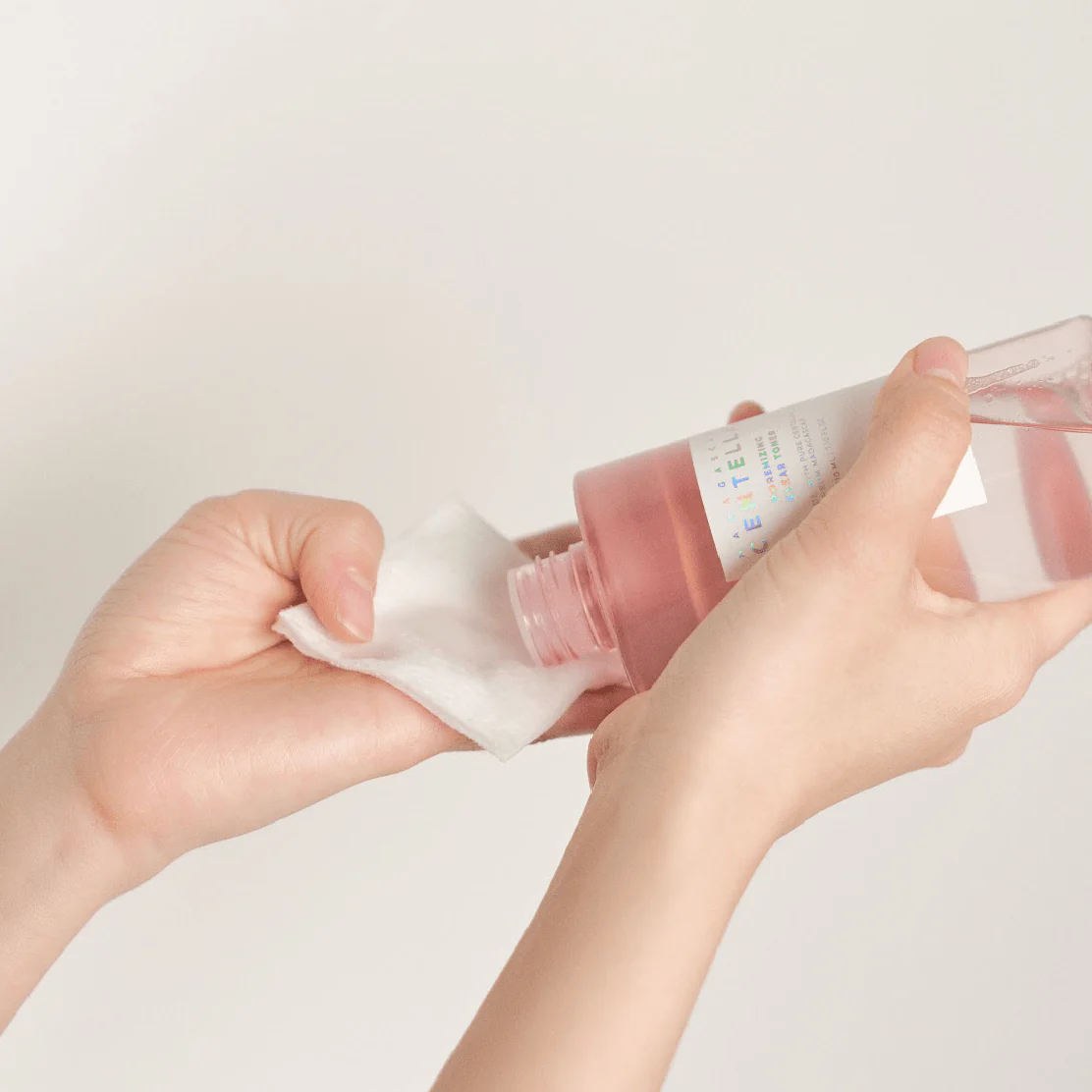 Madagascar Centella Poremizing Clear Toner (210ml)