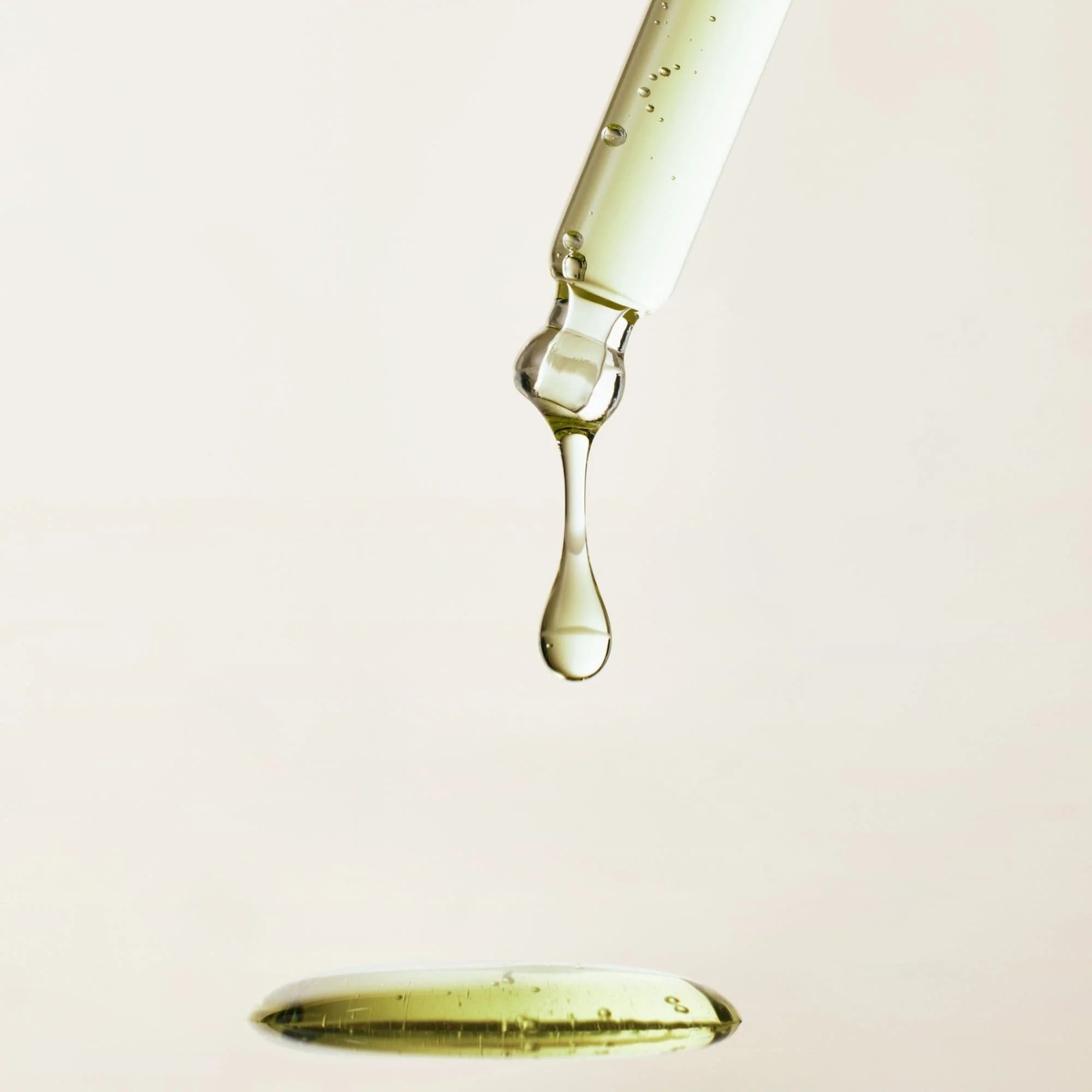 Calming Serum : Green tea + Panthenol (30ml)