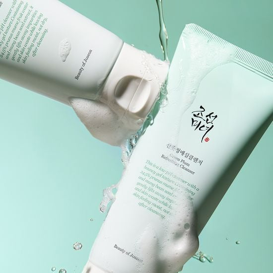 Green Plum Refreshing Cleanser (100ml)